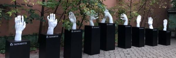 На Общероссийском ревматологическом Конгрессе открылась выставка инсталляций «Твоя рука в моей руке» 